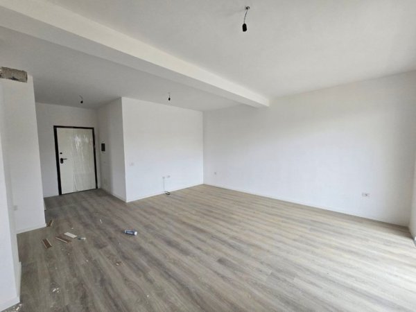 Tirane, shitet apartament 3+1+Ballkon Kati 8, 144 m² 223.500 € 