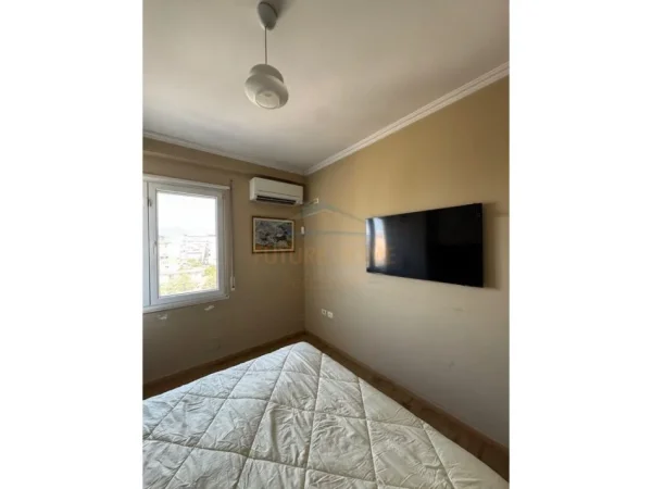 Qera, Apartament 2+1+2, Komuna e Parisit "Niku Construction"