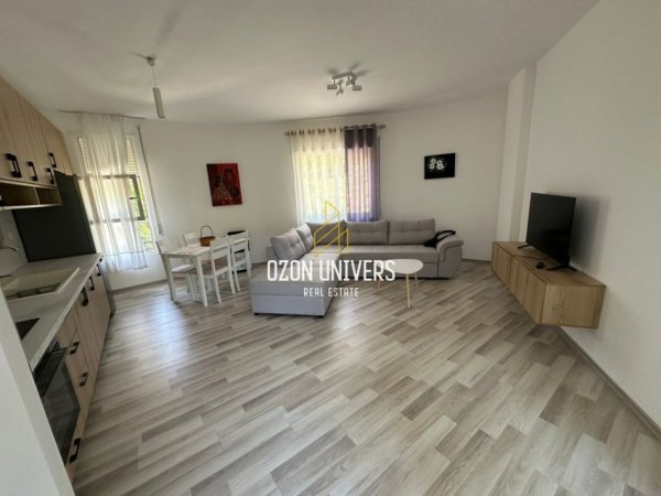 Tirane, shitet apartament 1+1+Ballkon , 99.000 € 