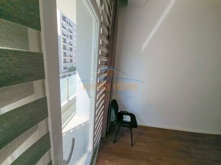 Tirane, jepet me qera ambjent biznesi Kati 2, 98 m² 900 € 