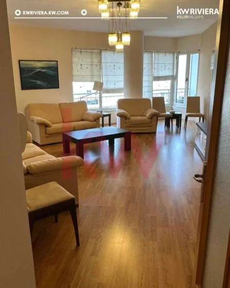 Durres, jepet me qera apartament 2+1 , 100 m² 800 € (Prane Bashkise Durres)