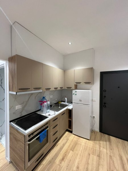 Tirane, shitet apartament 1+1 Kati 0, 35 m² 51.000 € (Fresku)