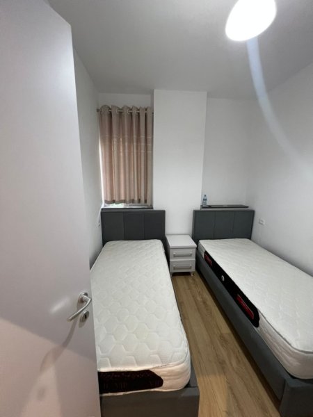 Tirane, shitet apartament 1+1 Kati 0, 35 m² 51.000 € (Fresku)