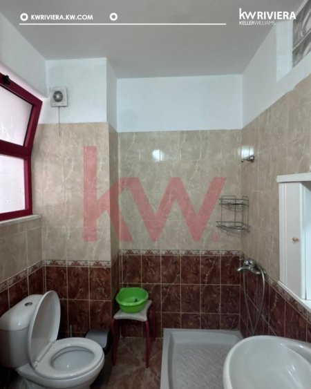 Durres, jap me qera apartament 2+1 , 80 m² 400 € (Prane Poliklinikes Durres)