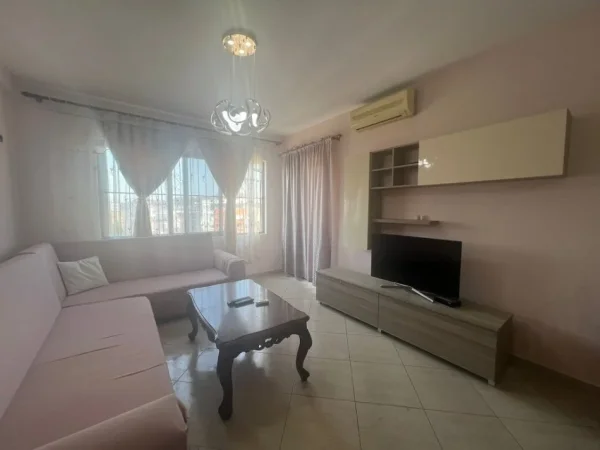 Tirane, shitet apartament 1+1 Kati 8, 77 m² 105.000 € 