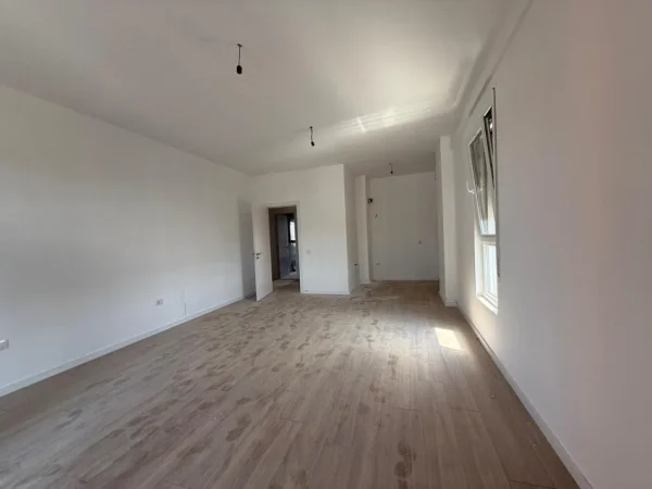 Tirane, shitet apartament 2+1 Kati 4, 98 m² 118.600 € 