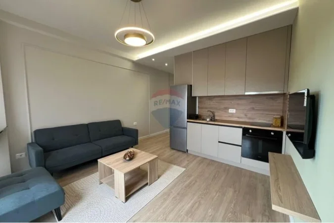 Tirane, shes apartament 1+1 Kati 7, 49 m² 133.000 € (tregu elektrik)