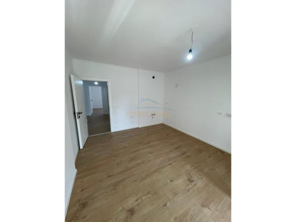 Tirane, shitet apartament 2+1 Kati 4, 70 m² 138.000 € 