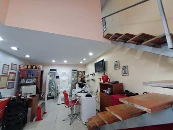 Tirane, shitet ambjent biznesi Kati 0, 37 m² 135.000 € 