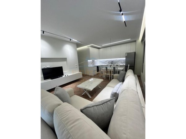 APARTAMENT 2+1+POST PARKIMI TEK REZIDENCA ERLI PORCELAN
