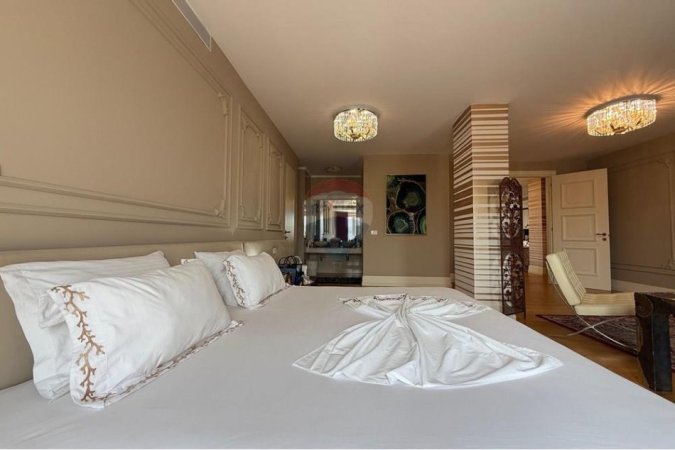Tirane, shitet apartament+verande | Penthouse 3+1+Aneks+Ballkon Kati 8, 293 m² 990.000 € (rruga budi)