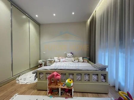 Tirane, shitet apartament 2+1 Kati 1, 120 m² 369.000 € (Liqeni Thate)