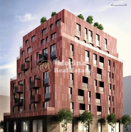 Tirane, jepet me qera ambjent biznesi Kati 2, 56 m² (Pazari i Ri)