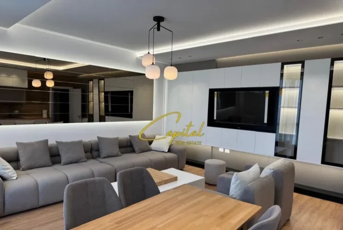 Tirane, jepet me qera apartament 1+1 Kati 6, 80 m² 700 € (BULEVARDI I RI)