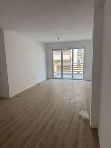 Tirane, shitet apartament 1+1+Aneks+Ballkon Kati 5, 76 m² 127.000 € (don bosko)