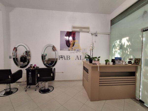 Tirane, shitet ambjent biznesi Kati 0, 54 m² 108.000 € (Astir)