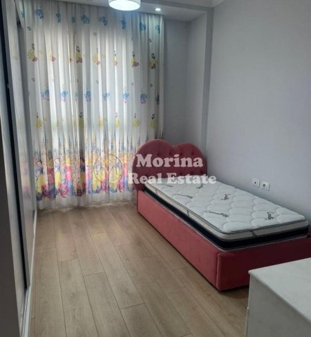 Tirane, jepet me qera apartament 2+1 Kati 3, 98 m² 1.000 € (Casa Italia)