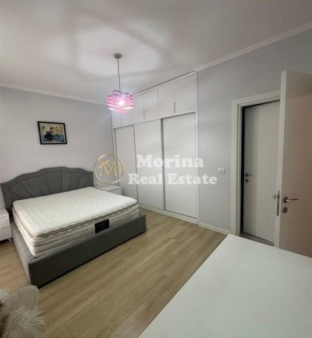 Tirane, jepet me qera apartament 2+1 Kati 3, 98 m² 1.000 € (Casa Italia)