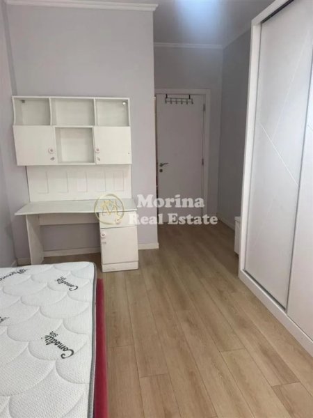 Tirane, jepet me qera apartament 2+1 Kati 3, 98 m² 1.000 € (Casa Italia)