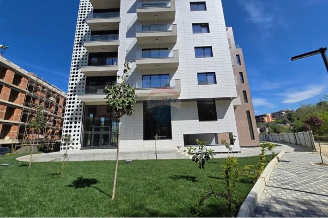 Tirane, shitet apartament 1+1 , 59 m² 118.000 € 