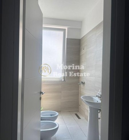 Tirane, jepet me qera apartament 1+1 Kati 3, 70 m² 400 € (Astir)