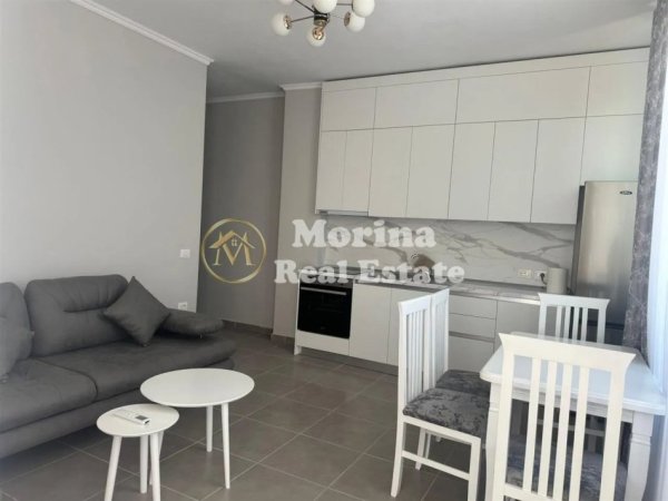 Tirane, jepet me qera apartament 1+1 Kati 3, 70 m² 400 € (Astir)