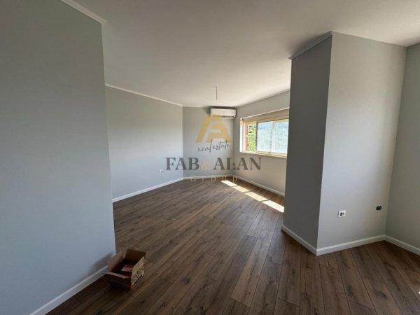 Tirane, shitet apartament 2+1 Kati 4, 124 m² 124.000 € (Fresk)