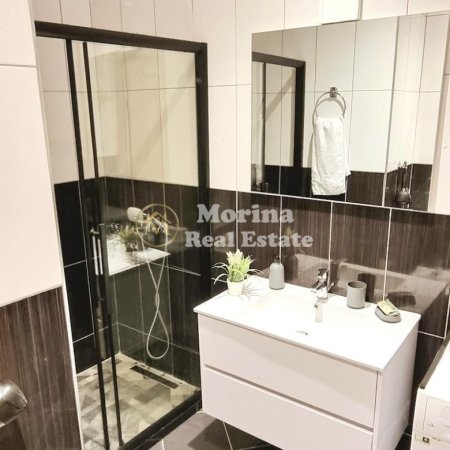 Tirane, jepet me qera apartament 1+1 Kati 7, 65 m² 650 € (Kompleksi Panorama)