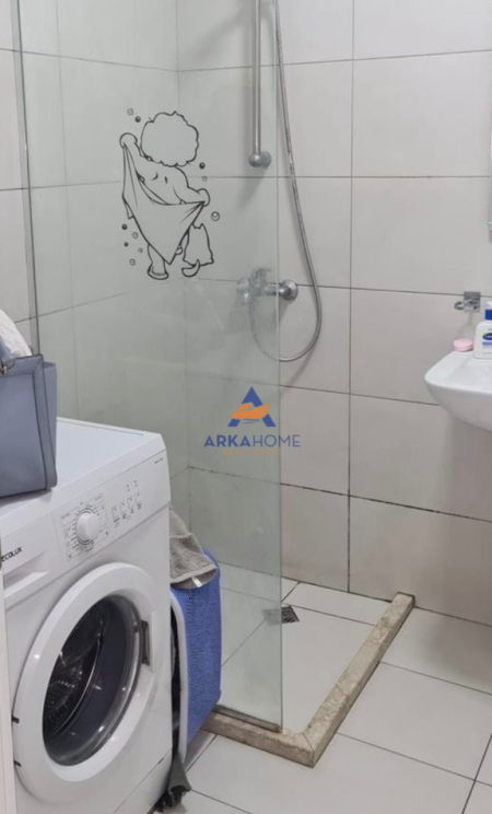 Tirane, shitet apartament 1+1+Ballkon Kati 2, 56 m² 116.000 € (PRANE VIVA MARKET, DON BOSKO)