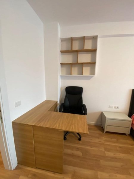 Tirane, jepet me qera apartament 1+1+Ballkon Kati 9, 74 m² 550 € (rruga Feizi Hizmo,)