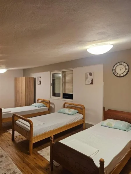 Tirane, jepet me qera apartament duplex 2+1 Kati 6, 90 m² 500 € (shefqet kuka)