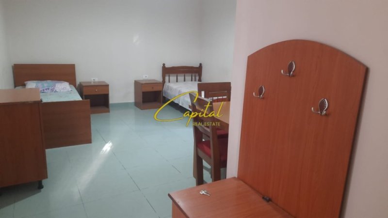 Tirane, jepet me qera garsonier 1+1 Kati 1, 30 m² 350 € (RRUGA E BOGDANEVE)