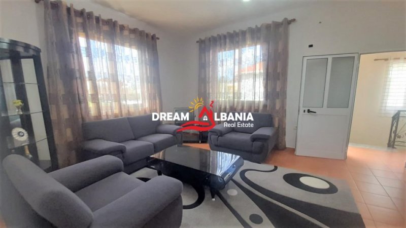 Tirane, jepet me qera apartament 2+1 , 100 m² 500 € (ne rrugen Selaudin Zorba poshte dishezes se Amerikan 2)