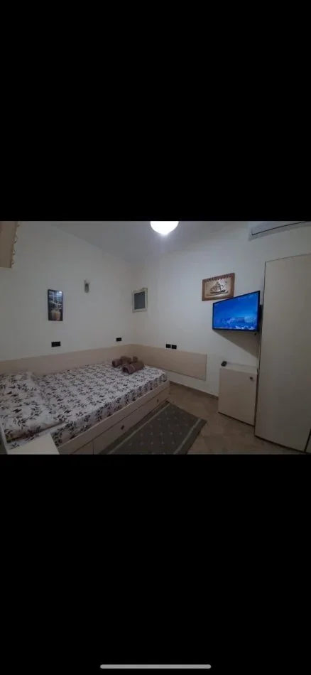 Tirane, jepet me qera apartament 1+1 Kati 2, 47 m² 450 € 