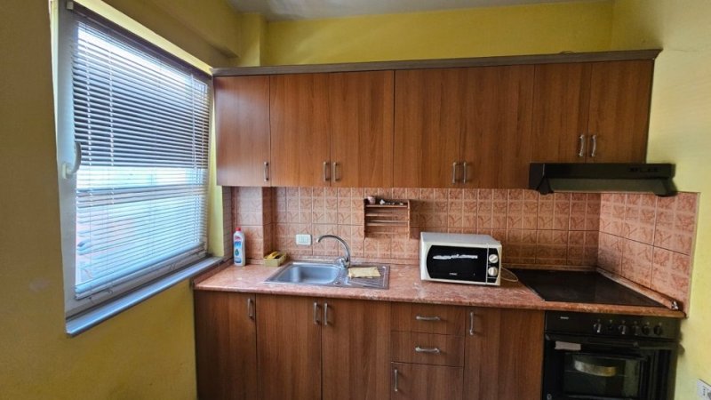 Tirane, jepet me qera apartament 2+1+Ballkon Kati 5, 110 m² 450 € (JORDAN MISJA)