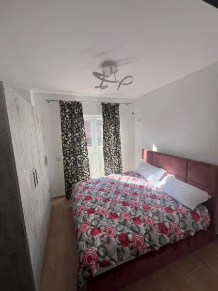 Tirane, shitet apartament 2+1+Aneks+Ballkon Kati 6, 122 m² 199.000 € (Porcelan)