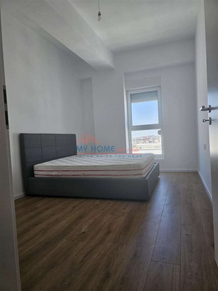 Tirane, jepet me qera apartament 1+1+Ballkon Kati 7, 61 m² 450 € (Ali Demi)