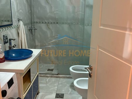 Tirane, jepet me qera apartament 2+1+Ballkon Kati 2, 600 € 
