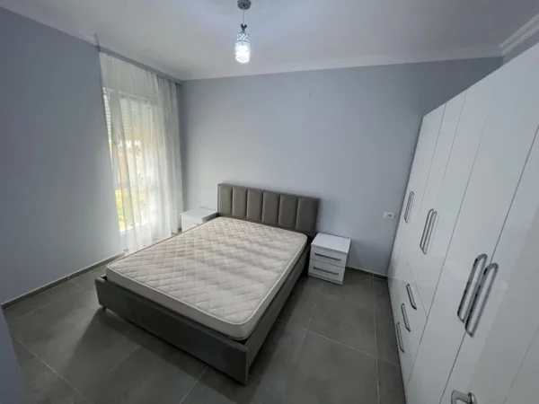 Tirane, shitet apartament 1+1 Kati 8, 66 m² 95.700 € (Ali Demi)