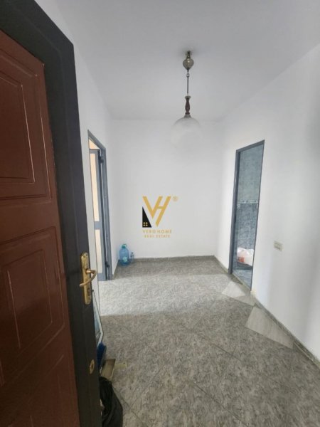 Tirane, shitet apartament 1+1+Ballkon Kati 3, 54 m² 107.000 € (ALI DEMI)