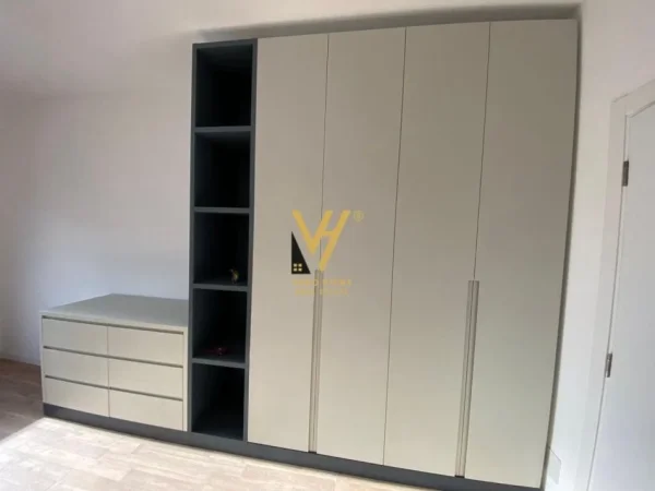 Tirane, jepet me qera apartament 1+1+Ballkon Kati 9, 70 m² 550 € (UNAZA E RE)