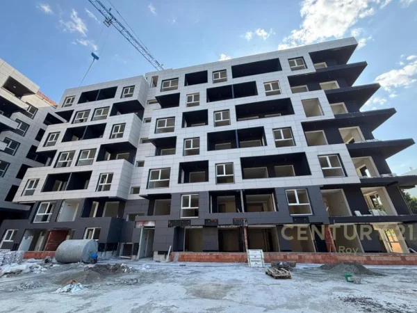 Durres, shes apartament 2+1 Kati 1, 75 m² 112.755 € (Mali i Robit)