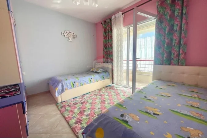 Tirane, shitet apartament 1+1+Ballkon , 81 m² 110.500 € 