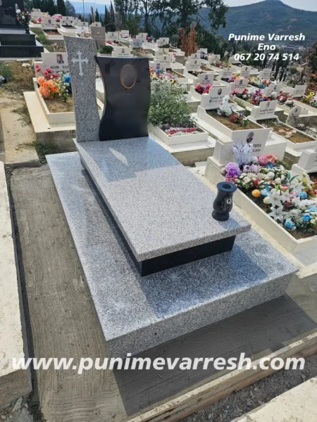 Tirane, ofroj Qivur Garniti Tirane - Varrezat E Tufines | Modele Varresh Te Ndryshme