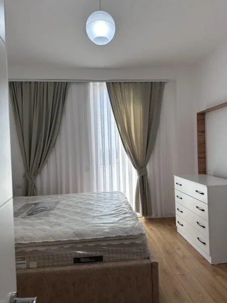 Tirane, jepet me qera apartament 2+1+Ballkon Kati 6, 113 m² 600 € (Rruga Teodor Keko)