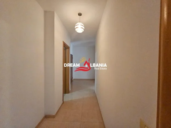Tirane, jepet me qera apartament 2+1 Kati 7, 95 m² 500 € (Rruga Teodor Keko, Astir)