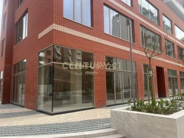 Tirane, jepet me qera ambjent biznesi Kati 0, 110 m² 2.200 € (Kompleksi Delijorgji)