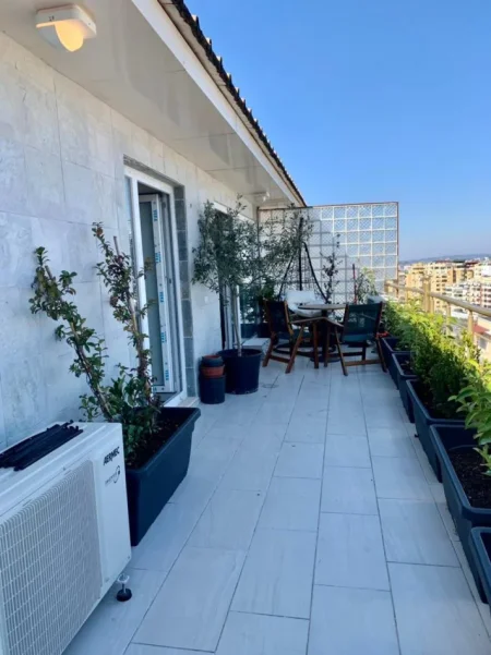Tirane, shitet apartament+verande | Penthouse 2+1+Ballkon Kati 9, 144 m² 300.000 € 