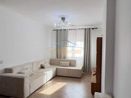 Qera, Apartament 2+1, Bulevardi Zogu I, Tirane. AREA56661