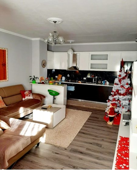 Tirane, shitet apartament 2+1 Kati 3, 80 m² 144.500 € (Fresku)